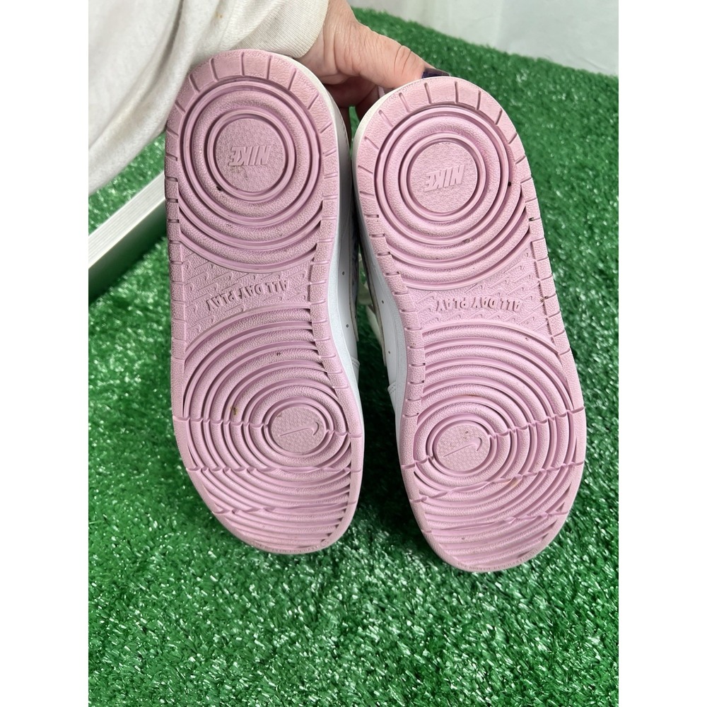 Nike Women’s White and Pink Low-Top Sneakers - Picture 7 of 8